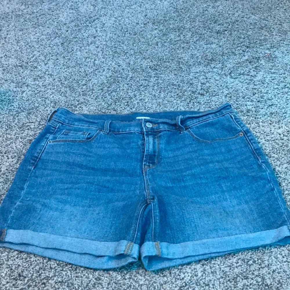 Woman’s shorts old navy